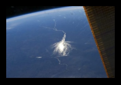 Safari galactic O expediție în sălbăticia galaxiilor uluitoare 3 Safari galactic: o expediție în sălbăticia galaxiilor uluitoare