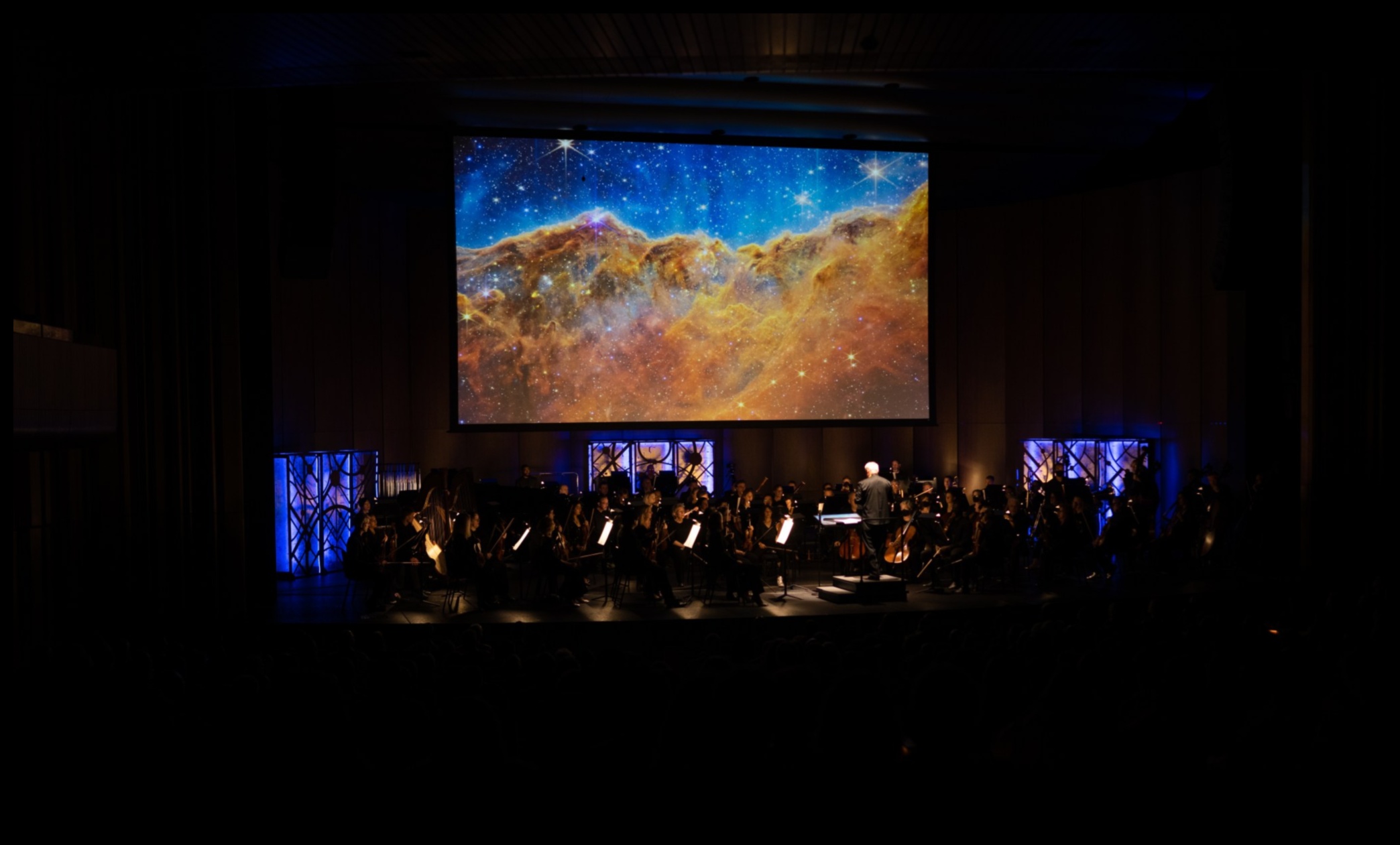 Simfonia cosmică a NASA O călătorie muzicală prin spațiu 4 Simfonia cosmică a NASA: alcătuirea coloanei sonore a spațiului