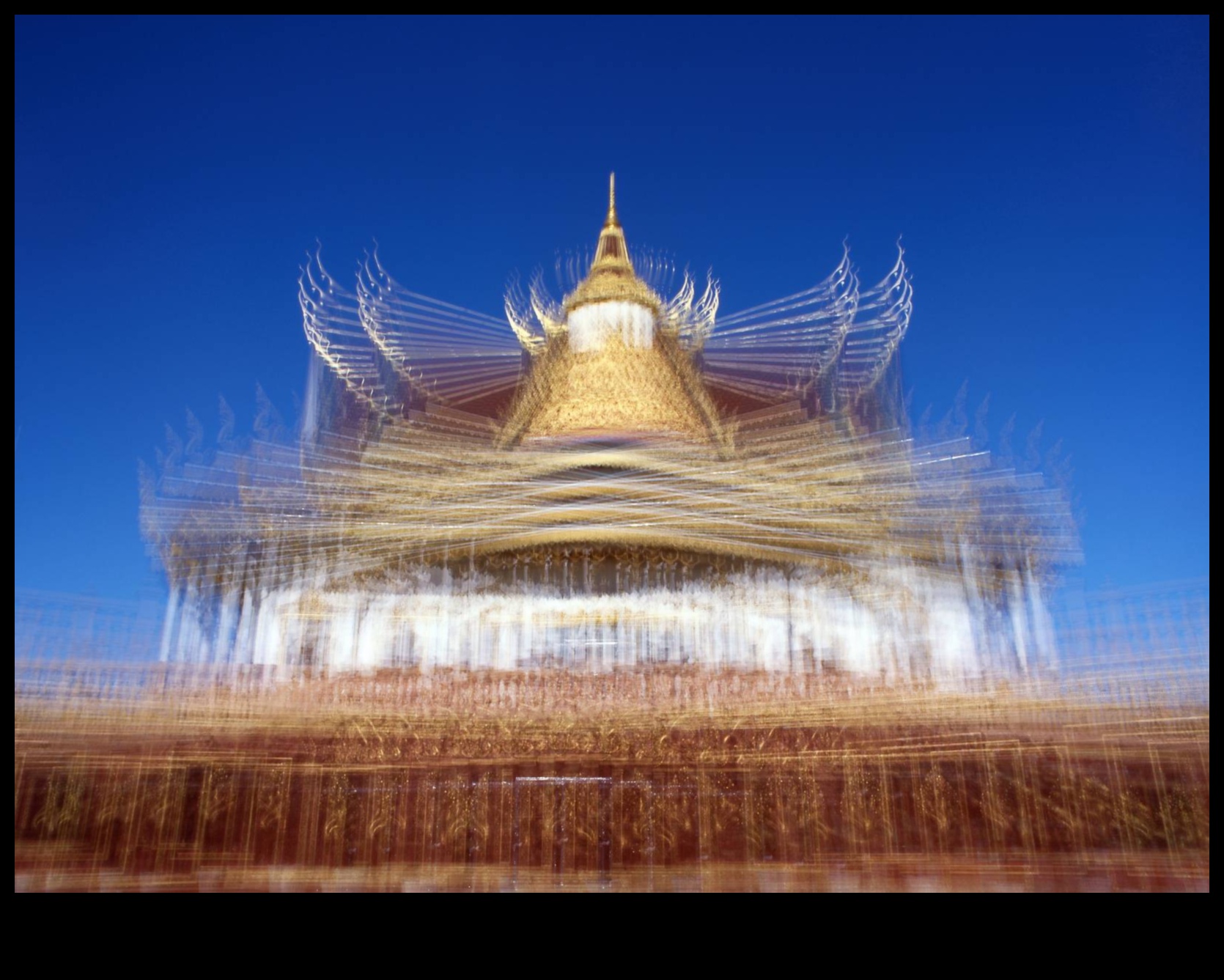 Expuneri multiple Experimentați cu lumină și timp pentru a crea opere de artă unice 5 Expuneri multiple: tehnici creative pentru compoziții artistice