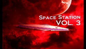 Astral Float: Navigarea oceanelor cerești în gravitate zero